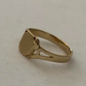 Vintage 10k Solid Gold Unisex Signet Pinky Ring